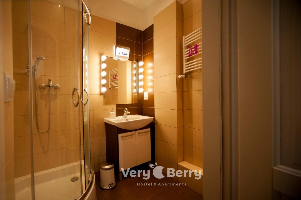 Apartmán Very Berry - Garbary 27 - Apartament Z Balkonem, Old City, Check In 24H Poznaň Exteriér fotografie